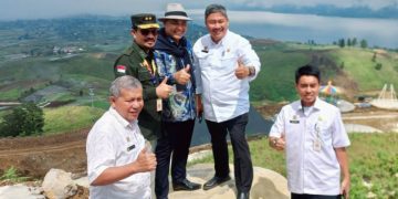 Berkunjung ke Kab. Solok, Kementan RI Melalui Dirjen Holtikultura Siap Bantu Kembangkan Wisata Agro