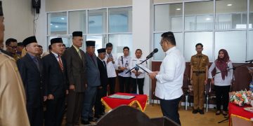 Bupati Solok Lantik dan Ambil Sumpah 7 (Tujuh) Orang Pejabat Administrator di Lingkup Pemerintah Kabupaten Solok