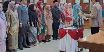 Wako Erman Safar Lantik 154 Tenaga Fungsional di Lingkungan Pemko Bukittinggi