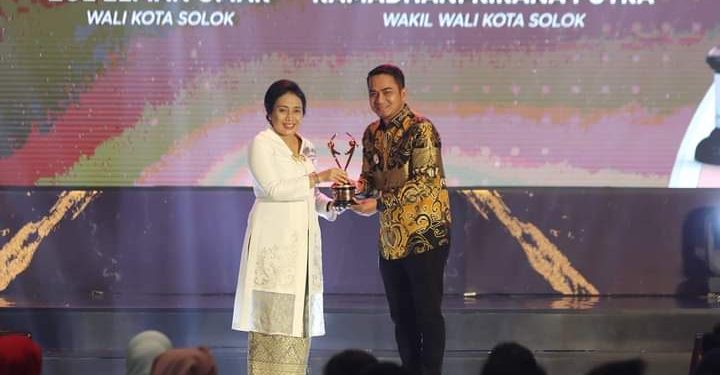 Kota Solok Terima Penghargaan KLA Predikat Nindya