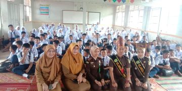 Pemko Solok Berikan Penyuluhan Hukum Bagi Siswa di Beberapa Sekolah Menengah Pertama