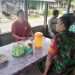 Melalui Komsos, Babinsa Koramil 01/Sikabaluan Memotivasi Warga, Petani, Pekebun dalam Meningkatkan Hasil Panen
