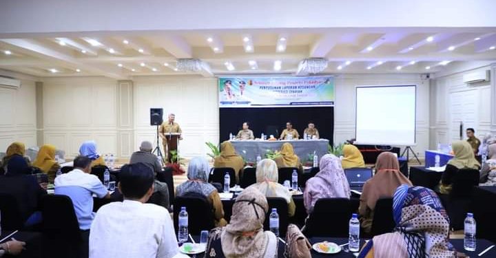 Dinas Koperasi dan UMKM Kota Solok Gelar Pelatihan Penyusunan Laporan Keuangan Syariah