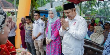 Bupati Solok bersama Anggota Komisi V, Athari Gauthi Ardi Temu Ramah dengan Masyarakat Nagari Selayo