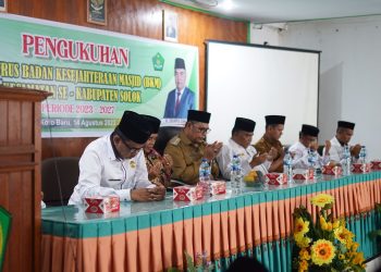 Bupati Solok Hadiri Pengukuhan Pengurus Badan Kesejahteraan Masjid (BKM)