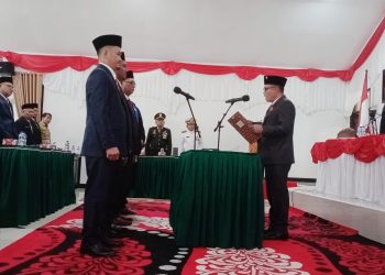 DPRD Kab. Kepulauan Mentawai Gelar Paripurna Dalam Rangka Pengambilan Sumpah Janji Anggota DPRD Pengganti Antar Waktu (PAW)