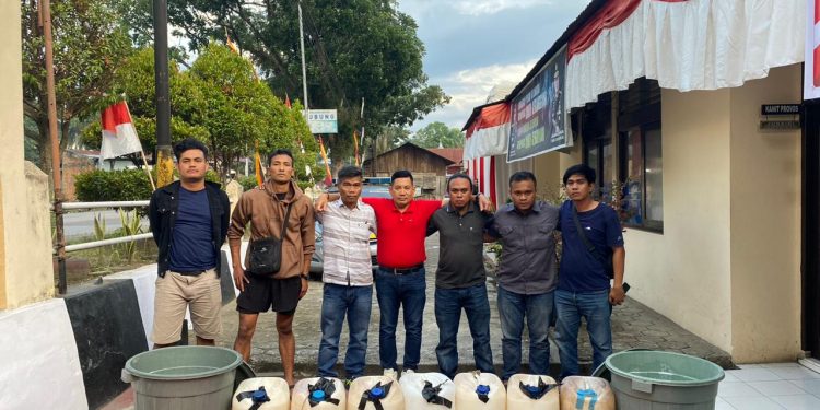 Diduga Resahkan Masyarakat, Satres Narkoba Polres Solok Amankan Minuman Tuak di Nagari Kotobaru