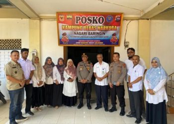 Kapolres Tanah Datar, AKBP Derry Indra Meninjau Posko Kampung Bebas Narkoba di Nagari Baringin