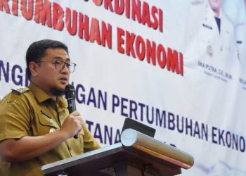 Wakil Bupati Tanah Datar Buka Rakor Analis dan Perhitungan Laju Pertumbuhan Ekonomi Tahun 2023