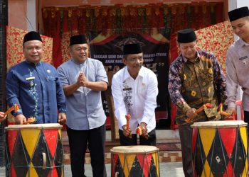 Sekda Mara Ondak Melaunching Sanggar TAGEH Nagari Durian Tinggi