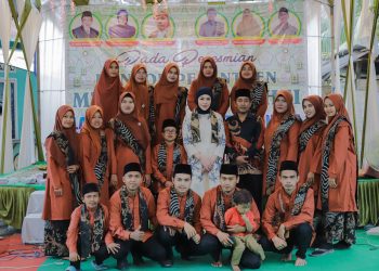 Hadiri Tabligh Akbar Pondok Pesantren MTI Ashabul Kahfi, Athari Motivasi Para Santri