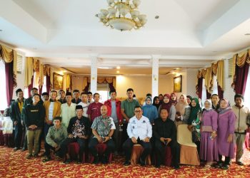 Temui Bupati Solok, Puluhan Masyarakat Nagari Koto Gadang Guguk Sampaikan Sejumlah Aspirasi
