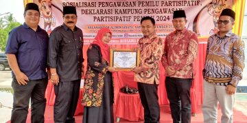 Bawaslu Kota Solok Gelar Sosialisasi Pengawasan Pemilu Partisipatif dan Deklarasi Kampung Pengawasan Pemilu