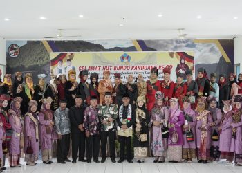 HUT Ke-49 Bundo Kanduang, Tampilkan Parade Adat Salingka Nagari dari 13 Kecamatan