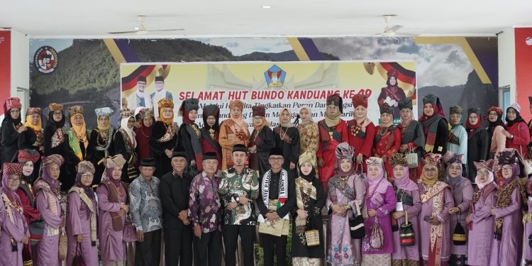 HUT Ke-49 Bundo Kanduang, Tampilkan Parade Adat Salingka Nagari dari 13 Kecamatan