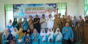 Dalam Rangka Pengendalian Inflasi Daerah, TPID Kabupaten Solok Laksanakan Aksi Gerakan Menanam Cabai