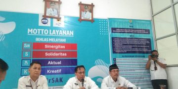 Menyikapi Kemelut yang Terjadi di SMPN 2 dan SDN 20 Batusangkar, Dinas Pendidikan dan Kebudayaan Serta Dinas Kominfo Tanah Datar Mengelar Konferensi Pers
