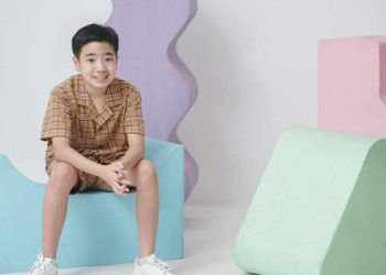 Kenneth Trevi Rilis Single “Rapuh Jadi Utuh” Karya Rulli Aryanto