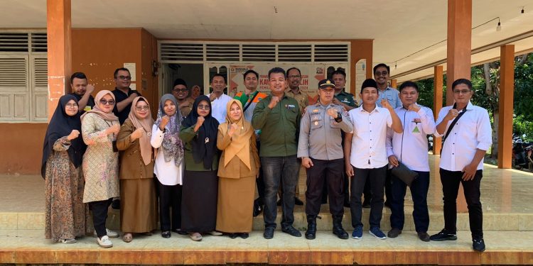 Dalam masa Kampanye Pemilu 2024, Ketua Panwaslu Tarusan, Putra Manda Ingatkan ASN dan Perangkat Nagari untuk Menjaga Netralitas