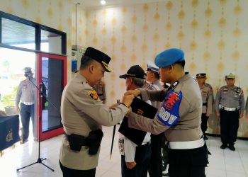 Kapolres Solok Kota pimpin Apel Gelar Pasukan Pengamanan Natal 2023 dan Tahun baru 2024