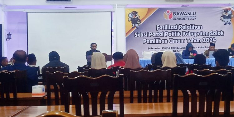Bawaslu Kabupaten Solok Fasilitasi Pelatihan Saksi Partai Politik Pemilu 2024