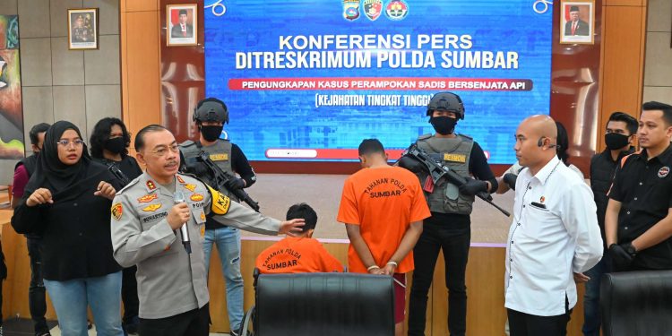 Tiga Tersangka Perampok Sadis Bersenjata Api Berhasil Ditangkap Ditreskrimum Polda Sumbar