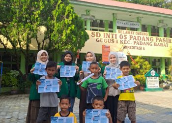 Terkait Bencana Banjir, Sekelompok Mahasiswi Psikologi Unand Laksanakan Edukasi