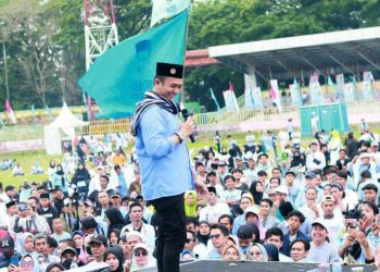 Nderek Guru Gelar Sholawat bersama Santri dan Ulama di Kota Serang, Prabowo Sampaikan Pidato Kebangsaan