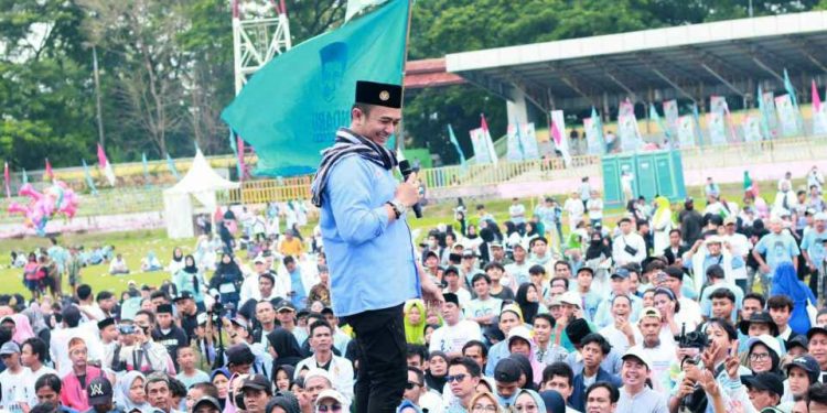 Nderek Guru Gelar Sholawat bersama Santri dan Ulama di Kota Serang, Prabowo Sampaikan Pidato Kebangsaan