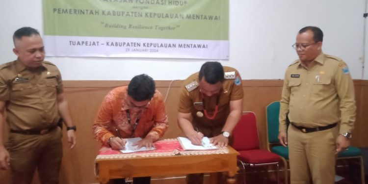 Pemkab Mentawai Tandatangani MoU Dengan Yayasan Fondasi Hidup