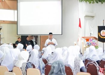 Bupati Solok Hadiri Rakercab dan Sidang Ilmiah IBI Cabang Solok Tahun 2024