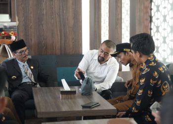 Wagub Audy Menerima Audiensi Bupati Safaruddin Bersama Belasan Masyarakat Galugua