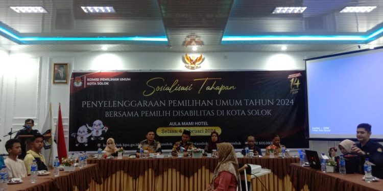 Penyandang Disabilitas Kota Solok Ikuti Sosialisasi Tahapan Penyelenggaraan Pemilu