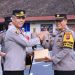 Kapolres Solok Kota Serahkan Alsus Bhabinkamtibmas Kepada Kasat Bimas