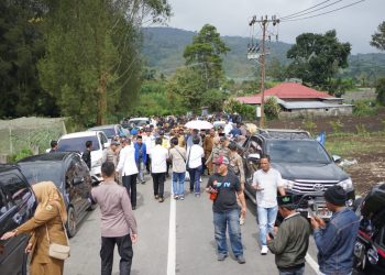 Bupati Solok Tinjau Jalan Rimbo Data-Kapujan