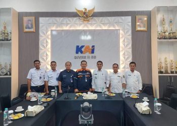 Wawako Solok Audensi Dengan Kepala Divre II KAI Sumbar