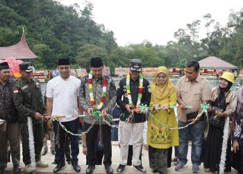 Bupati Puji Kinerja Walinagari Balai Panjang Saat Resmikan Objek Wisata Lembah Batang Mangkisi