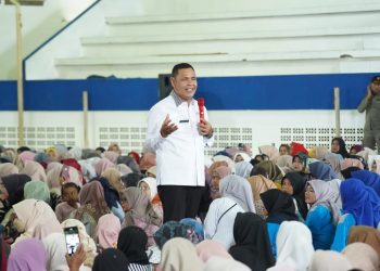 Bupati Epyardi Asda Hadiri Kegiatan Pembinaan dan Peningkatan Kapasitas Kader KB/Lini Lapangan Se-Kabupaten Solok