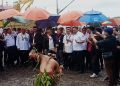 PJ Bupati Mentawai Sambut Kedatangan Gubernur Sumbar di Mentawai
