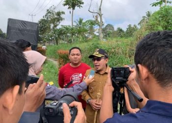 Bupati Eka Putra Lepas Keberangkatan Armada Pendistribusian Logistik Pemilu