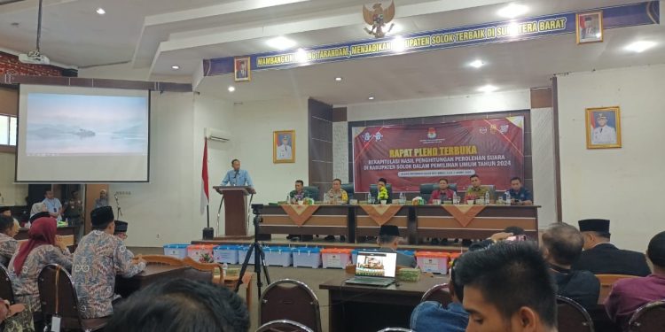 KPU Kabupaten Solok Mulai Pleno Rekapitulasi Perolehan Suara Pemilu 2024
