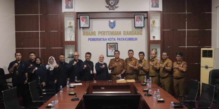 Pj Wali Kota Payakumbuh Jasman diwakili Sekda Rida Ananda Menerima Audiensi dari BPOM