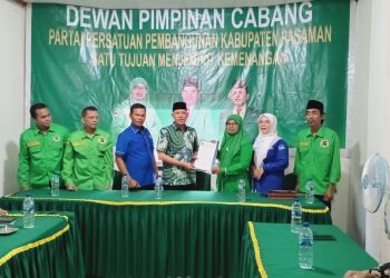 Slogan ‘LANJUTKAN’ Bergema saat Sabar AS Mendaftar ke Partai PPP