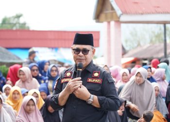 Bupati Solok Epyardi Asda dan Keberpihakan pada Buruh