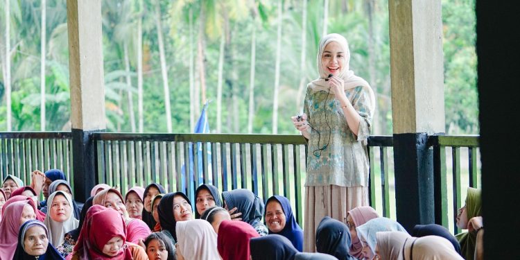 Jalur Padang-Bukittinggi Putus Total, Akibat Banjir Bandang, Athari Minta Balai Jalan Nasional PUPR Segera Turun