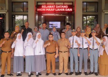 Pj. Walikota Payakumbuh Lepas 6 Orang Paskibraka untuk Mengikuti Seleksi Paskibraka Tingkat Provinsi