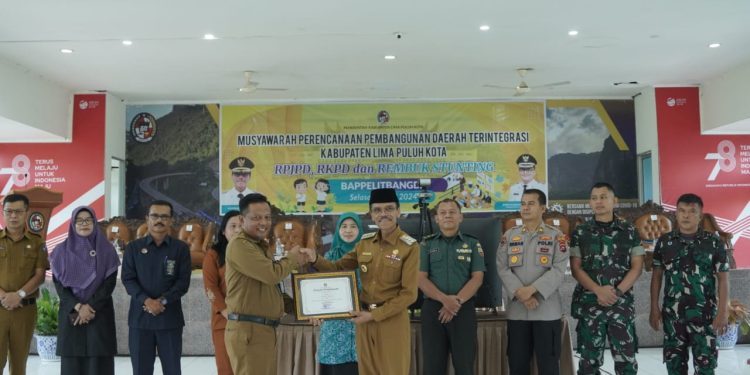 Musrenbang RPJPD 2025-2045. Bupati Safaruddin: Mari Wujudkan Lima Puluh Kota Maju, Madani, Berbudaya, dan Berkelanjutan