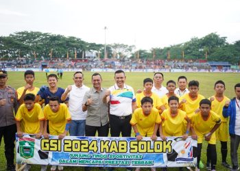 Dibuka Bupati Solok, Turnamen Sepakbola Gala Siswa Indonesia (GSI) Kab. Solok Tahun 2024 Resmi Ditabuh