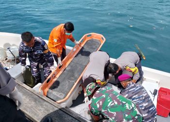 Warga Amerika yang Dinyatakan Hiang saat Main Surfing Ditemukan Dalam Kondisi Meninggal Dunia