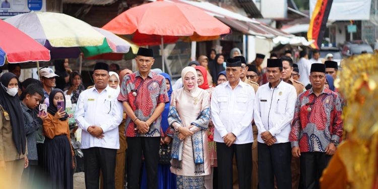 Emiko Epyardi Asda Hadiri Pembukaan Lomba MTQN Ke-40 Tingkat Kecamatan X Koto Diatas